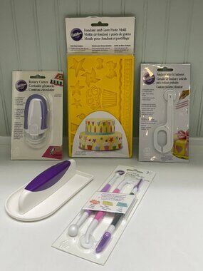 WILTON Bakers Lot Fondant Tools NWT and Used